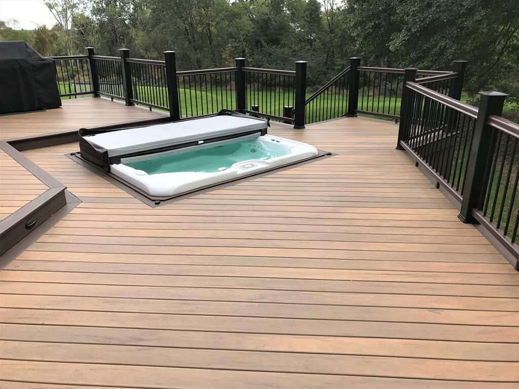 Deck with sunken hot tub